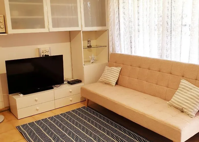 Americas House Seafront Апартаменти